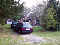 {short description of image}